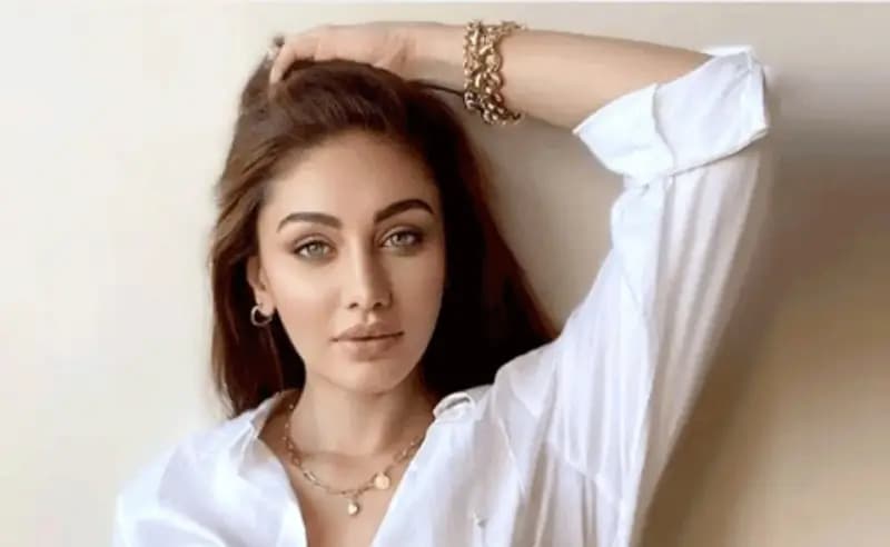 'कांटा लगा गर्ल' शेफाली जरीवाला का निधन, दिल का दौरा पड़ने से गई जान, पुलिस जांच में जुटी