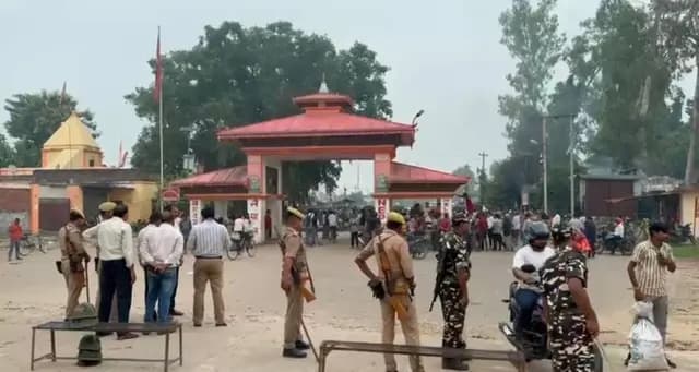 नेपाल अब सेना के हवाले, मगर आंदोलन के तीसरे दिन भी सुलग रहा नेपाल, युवा प्रदर्शनकारी शांति बहाली की तरफ दिखाई दिलचस्पी 