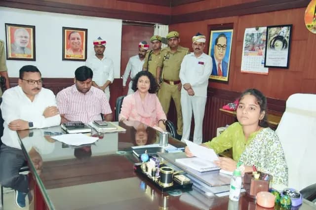 Lakhimpur Kheri news : एक दिन के लिए यशी रस्तोगी को बनाया गया लखीमपुर खीरी जिलाधिकारी 