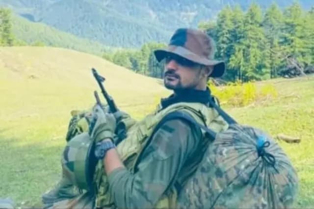 जम्मू के डोडा हादसे में हापुड़ का जवान शहीद 