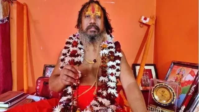 यूजीसी के नये नियम से आहत अयोध्या के जगद्गुरु परमहंस आचार्य ने प्रधानमंत्री को पत्र लिखकर मांगी इच्छामृत्यु