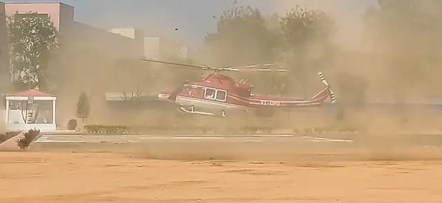 Sonbhadra Breaking News : उत्तर प्रदेश राज्यपाल आनंदीबेन पटेल पहुंची सोनभद्र