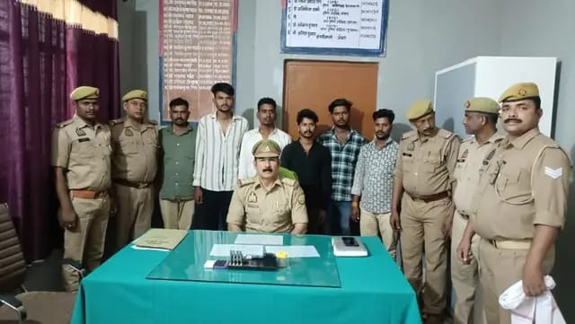 Sonbhadra News : आदिवासी नाबालिग छात्रा से छेड़खानी में छ युवकों के खिलाफ प्राथमिकी दर्ज, सभी गिरफ्तार